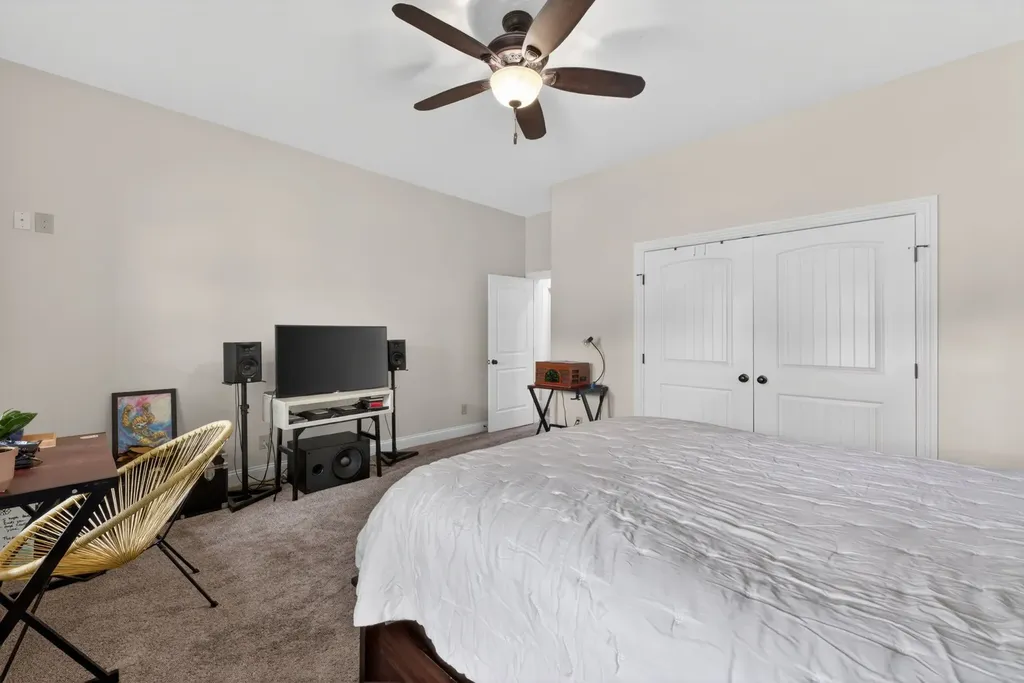 1228 Ballentrace Boulevard Lebanon TN 37087