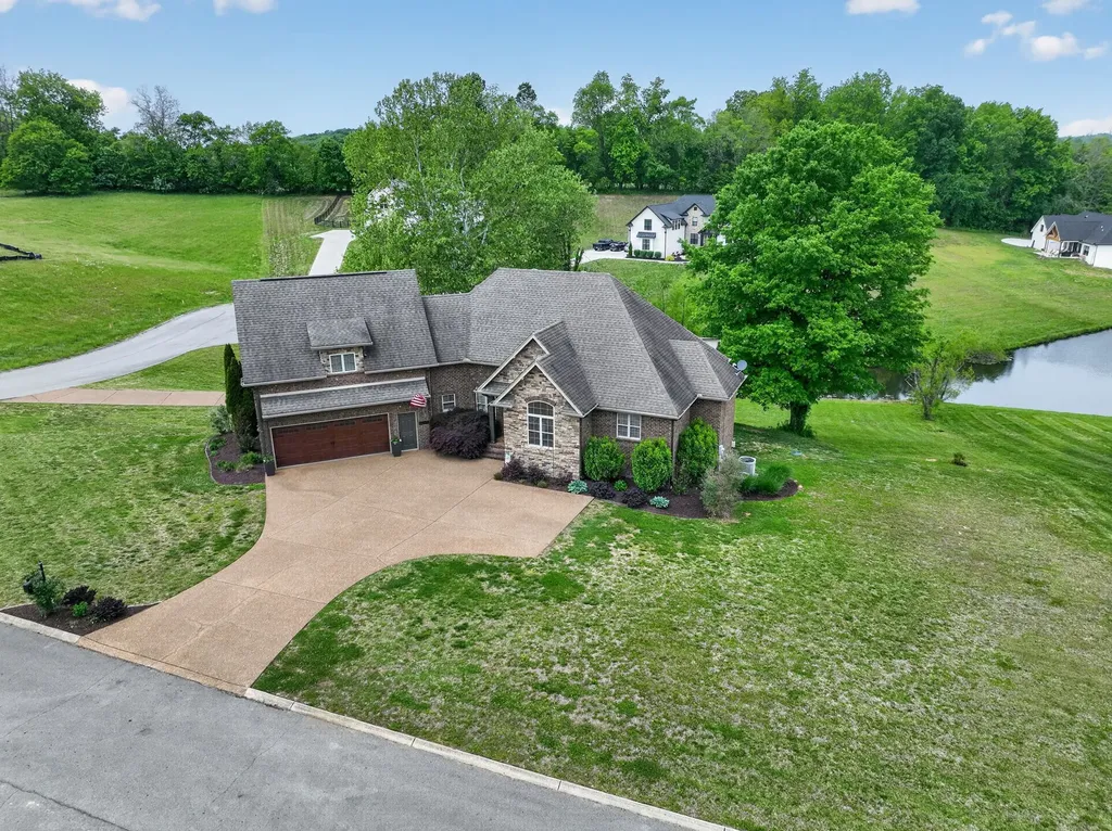 1228 Ballentrace Boulevard Lebanon TN 37087