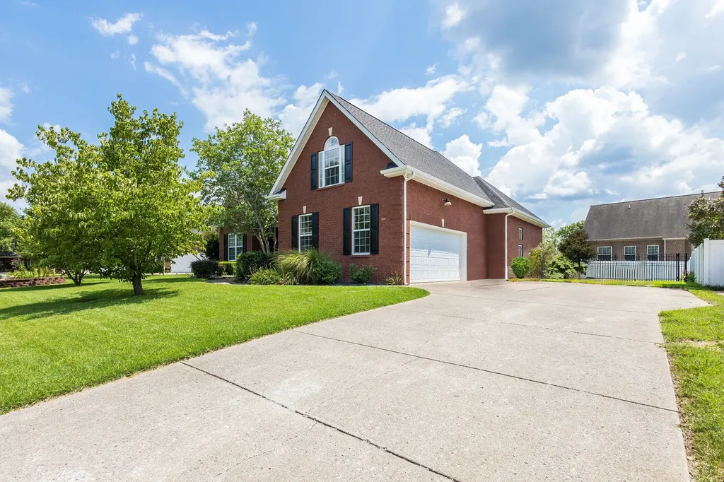 3630 Geneva Drive Murfreesboro TN 37128