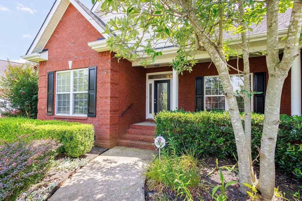 3630 Geneva Drive Murfreesboro TN 37128