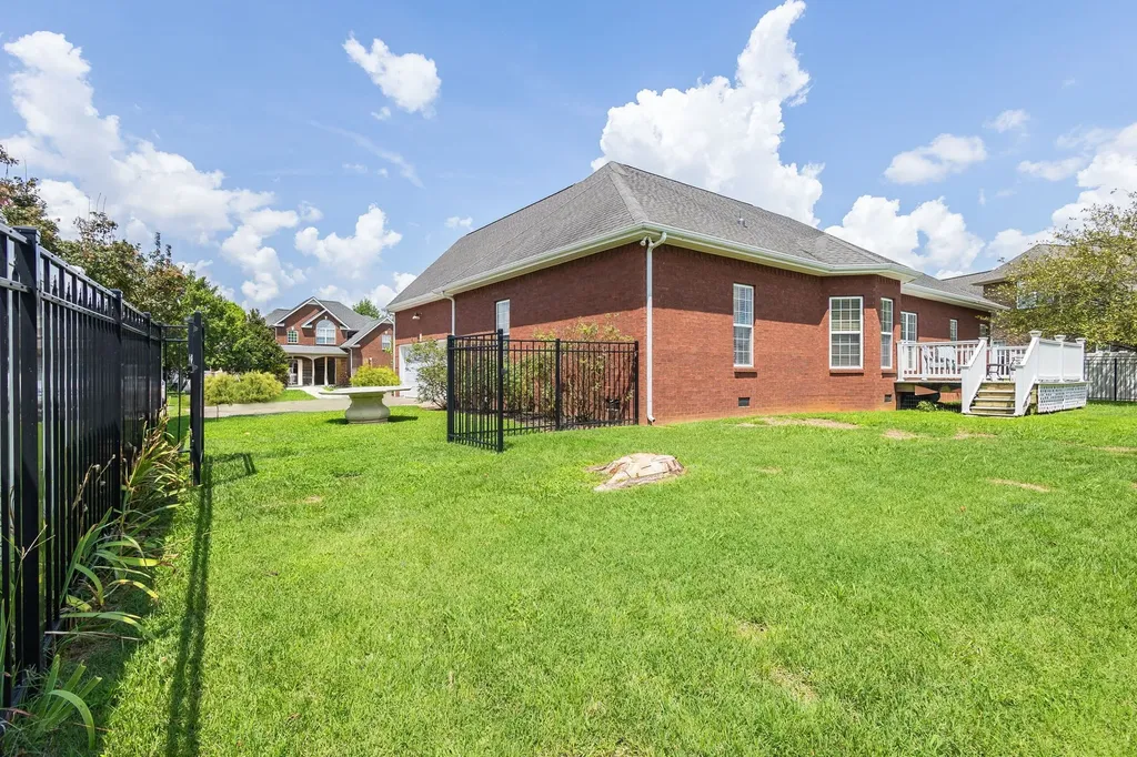 3630 Geneva Drive Murfreesboro TN 37128