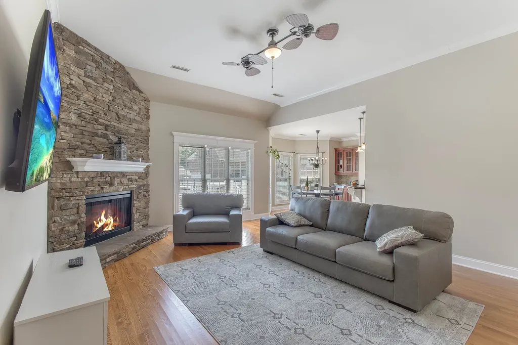 3630 Geneva Drive Murfreesboro TN 37128
