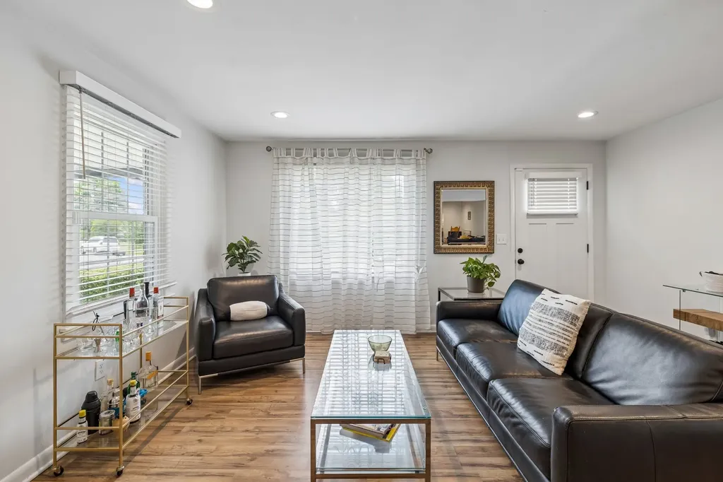 2403 Underwood Street Nashville TN 37208