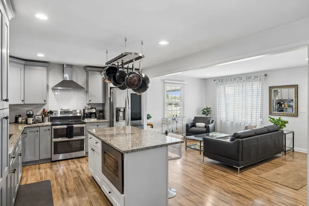 2403 Underwood Street Nashville TN 37208