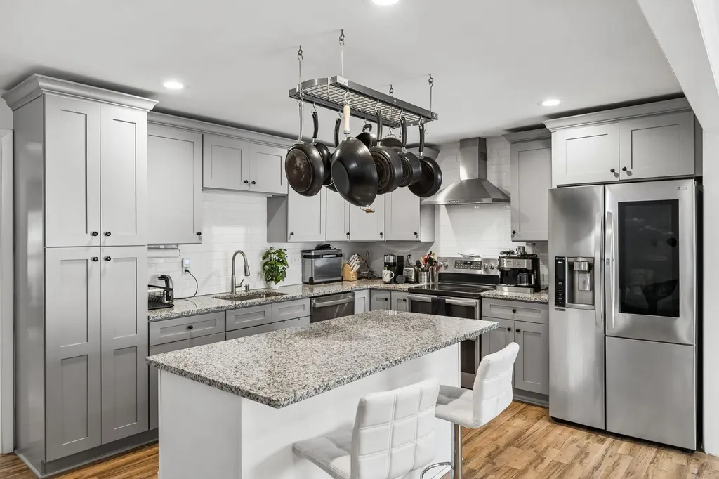 2403 Underwood Street Nashville TN 37208
