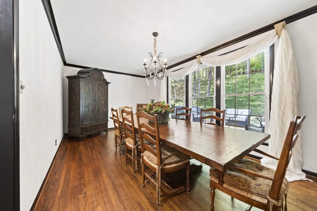 2148 Timberwood Drive Nashville TN 37215