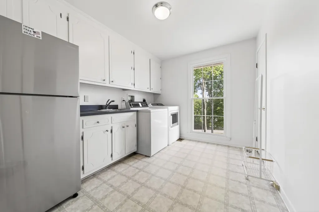 2148 Timberwood Drive Nashville TN 37215