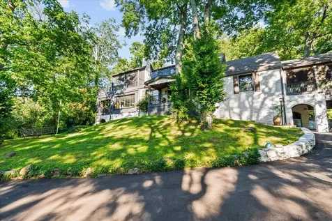 5400 Hillsboro Pike Nashville TN 37215