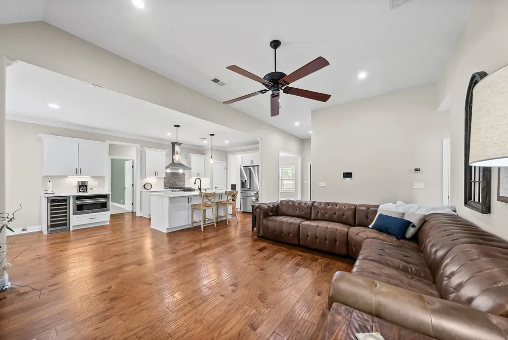 4262 Sango Road Clarksville TN 37043