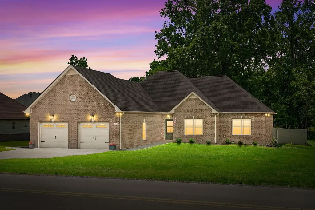 4262 Sango Road Clarksville TN 37043