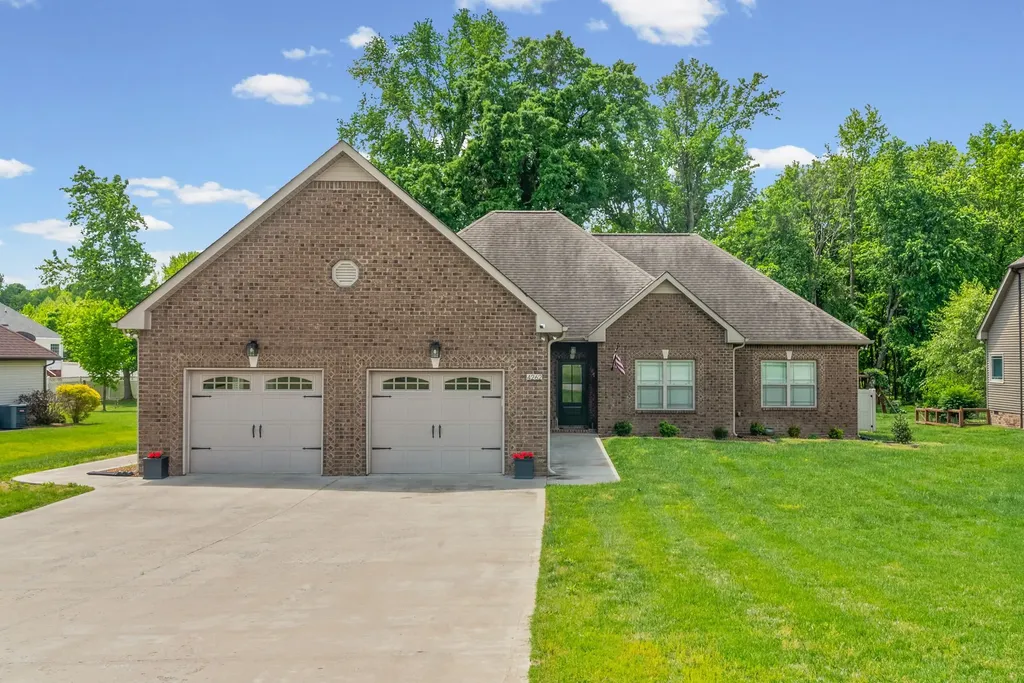4262 Sango Road Clarksville TN 37043