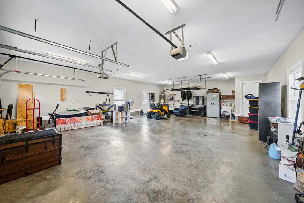 4262 Sango Road Clarksville TN 37043