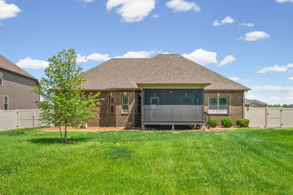 4262 Sango Road Clarksville TN 37043