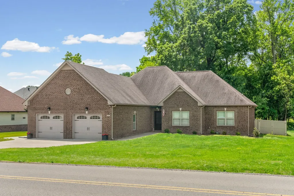 4262 Sango Road Clarksville TN 37043