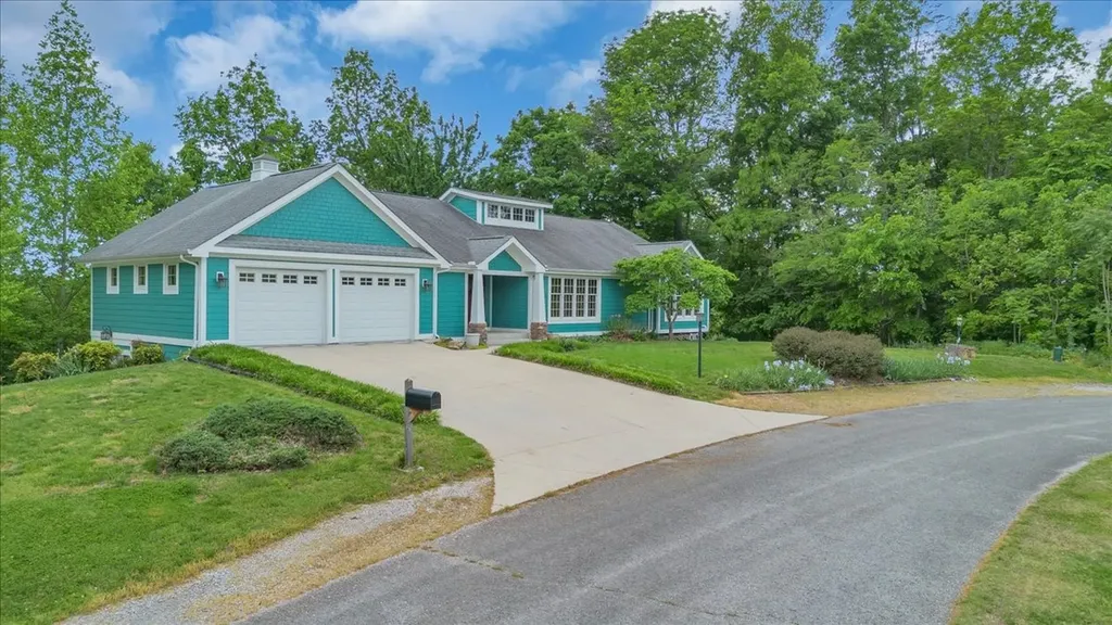 615 Seaton Drive Smithville TN 37166