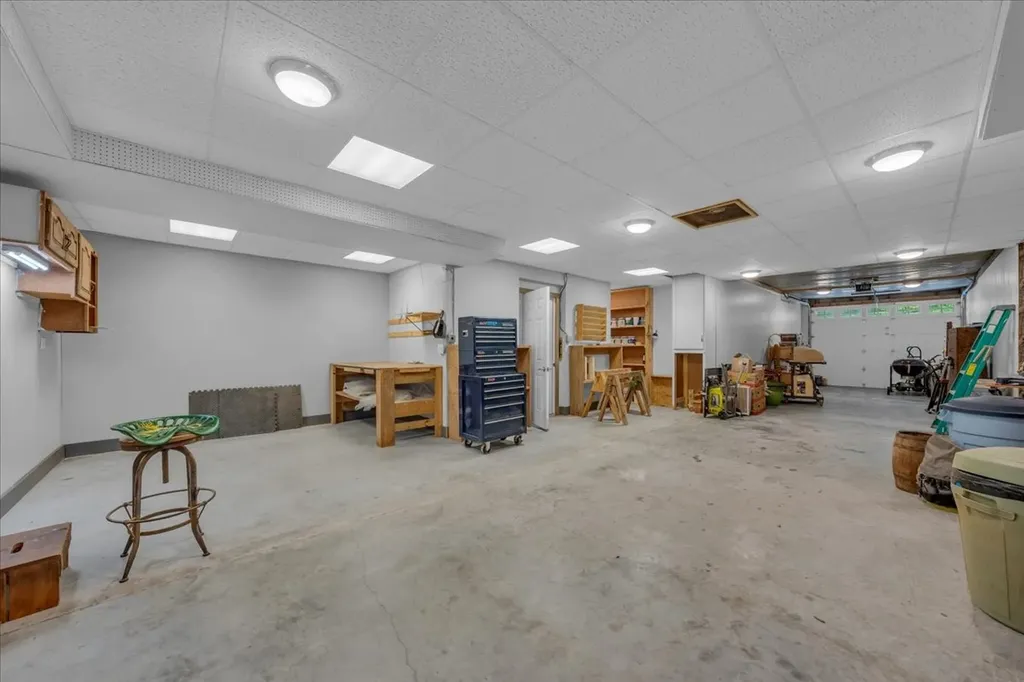 615 Seaton Drive Smithville TN 37166