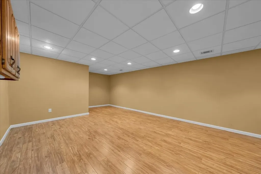 615 Seaton Drive Smithville TN 37166