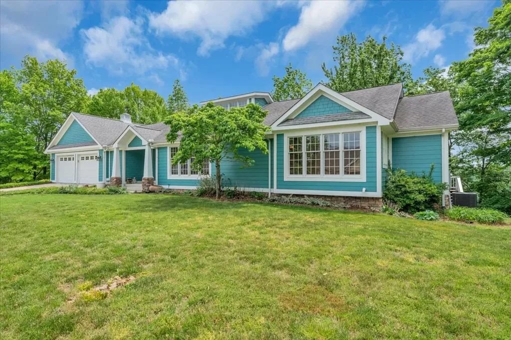 615 Seaton Drive Smithville TN 37166