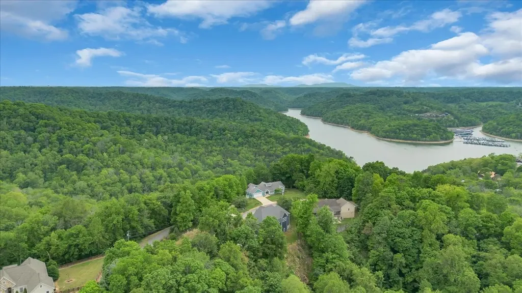 615 Seaton Drive Smithville TN 37166