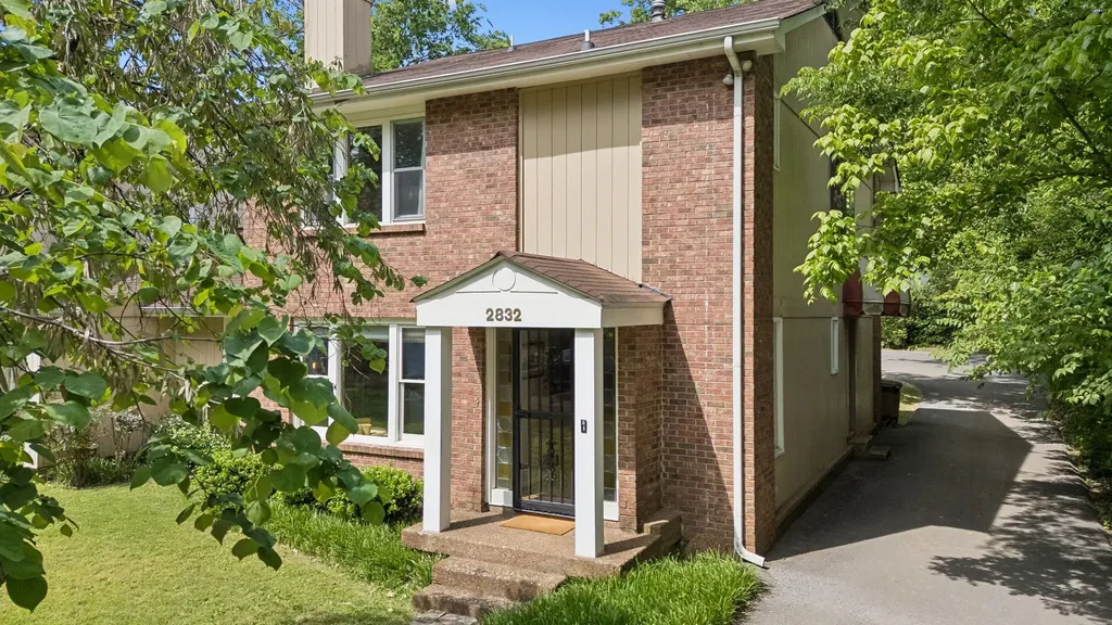 2832 Valley Road Nashville TN 37215