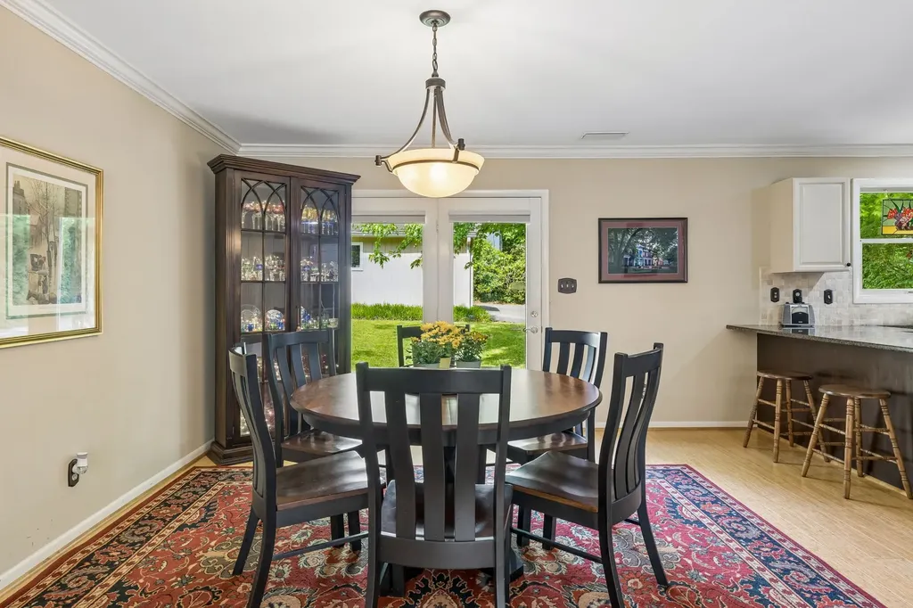 2832 Valley Road Nashville TN 37215