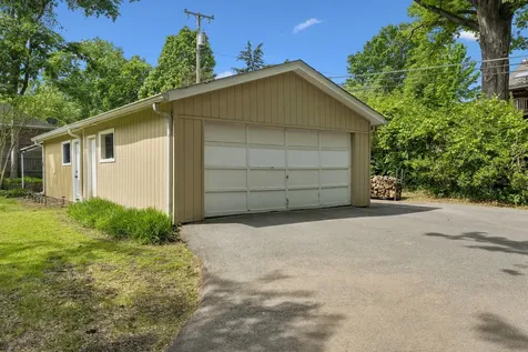 2832 Valley Road Nashville TN 37215