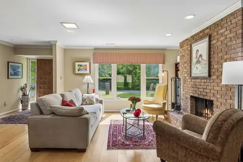 2832 Valley Road Nashville TN 37215