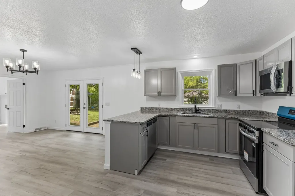 1612 Whippoorwill Drive Lawrenceburg TN 38464