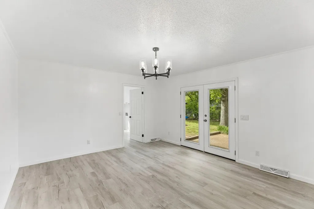 1612 Whippoorwill Drive Lawrenceburg TN 38464