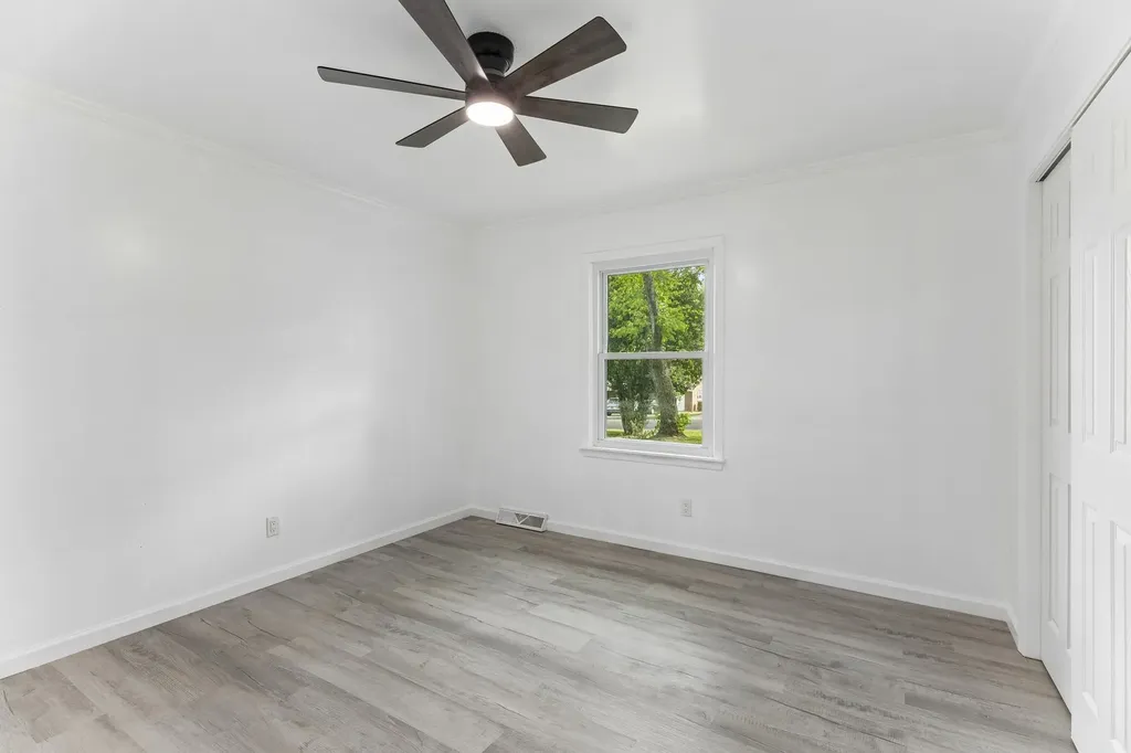 1612 Whippoorwill Drive Lawrenceburg TN 38464