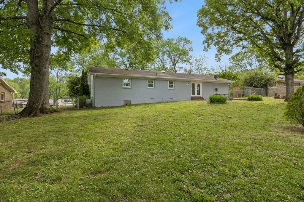 1612 Whippoorwill Drive Lawrenceburg TN 38464