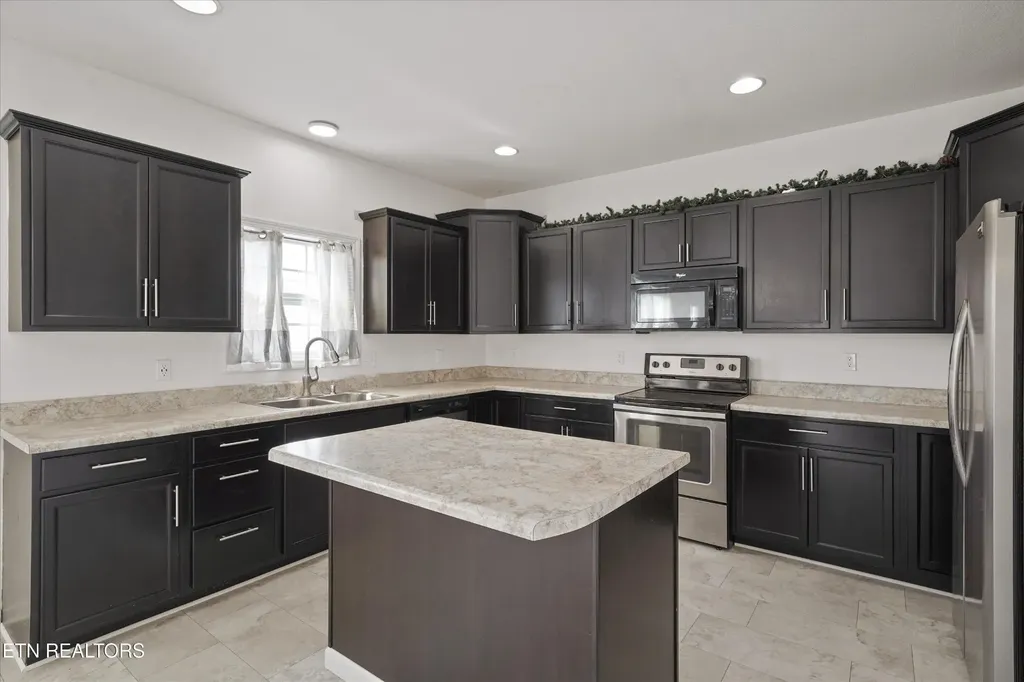 317 Caboose Lane Maryville TN 37804