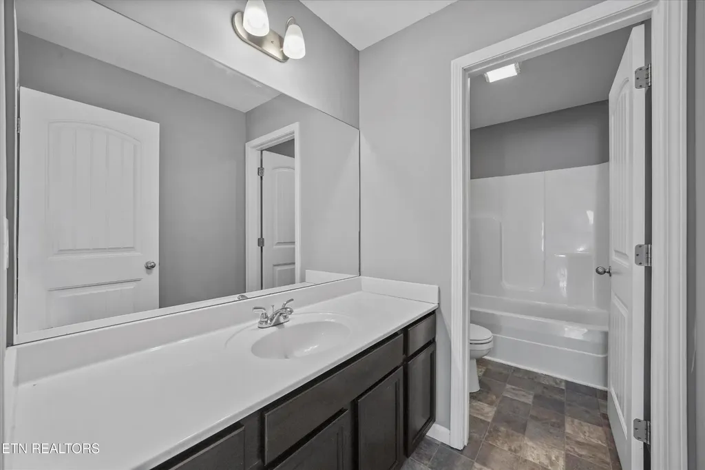 317 Caboose Lane Maryville TN 37804