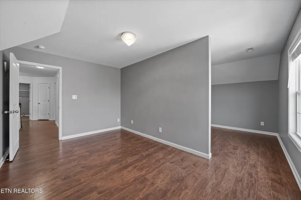 317 Caboose Lane Maryville TN 37804