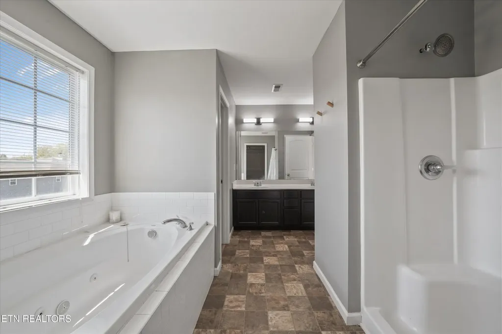 317 Caboose Lane Maryville TN 37804