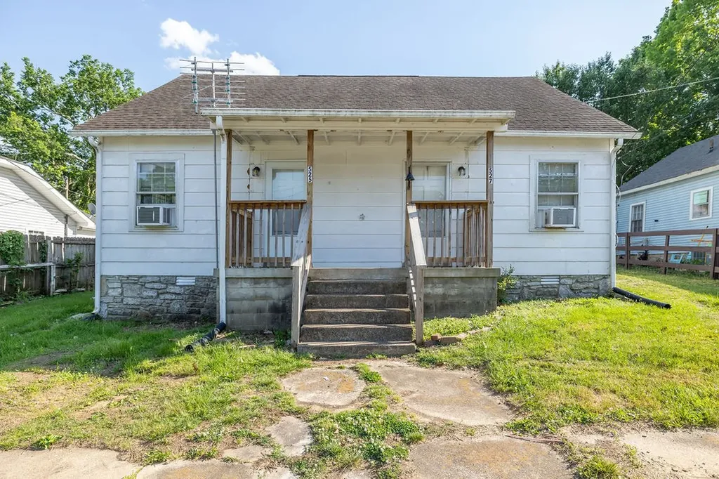 525 Maple Street Lewisburg TN 37091