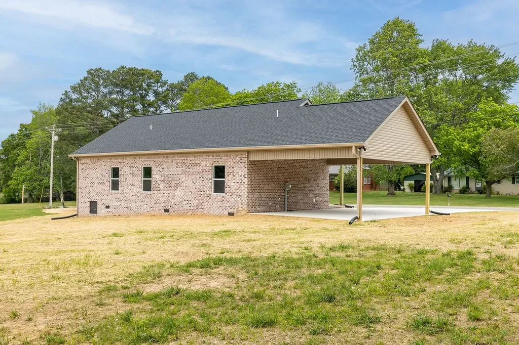 1116 Baker Lane Lawrenceburg TN 38464