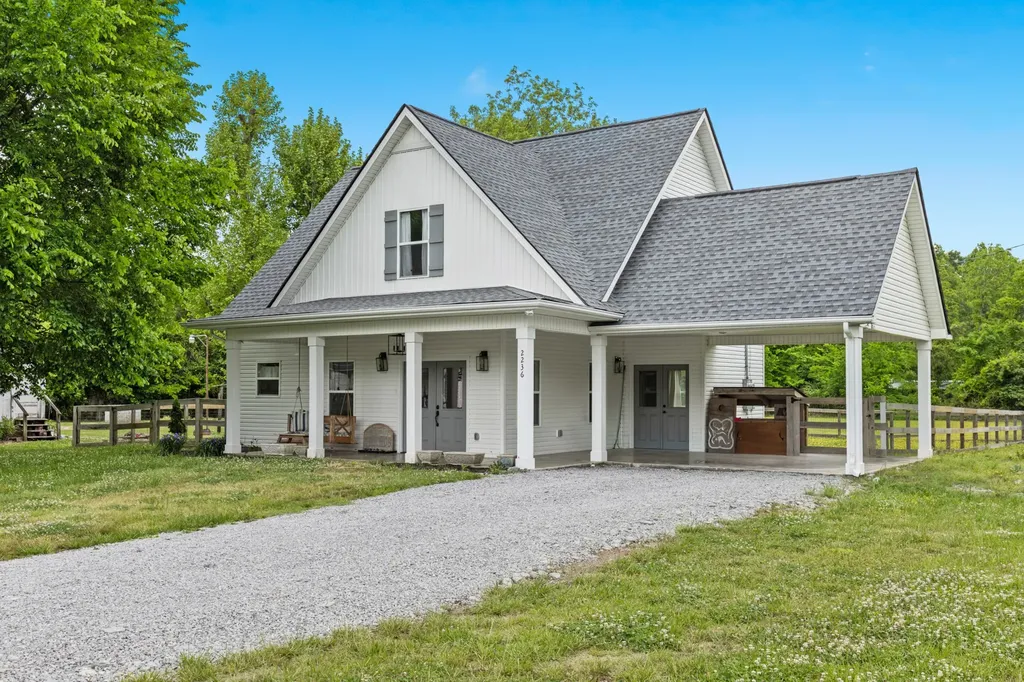 2236 Old Washington Road Cedar Hill TN 37032