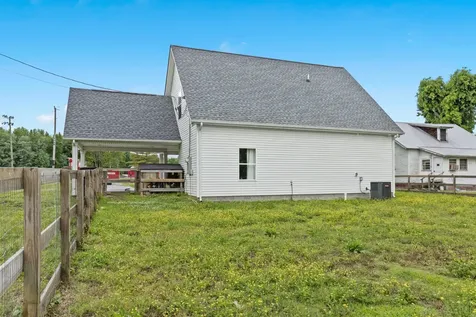 2236 Old Washington Road Cedar Hill TN 37032