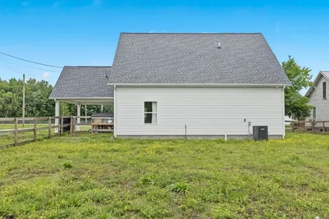 2236 Old Washington Road Cedar Hill TN 37032