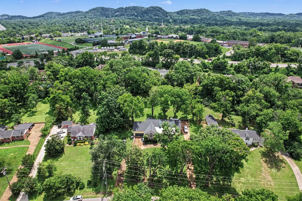 741 Elysian Fields Road, NE Nashville TN 37204