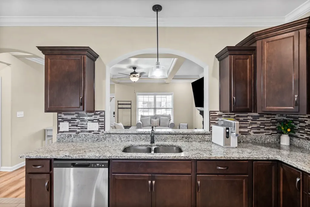 521 Castle Pinckney Lane Clarksville TN 37042