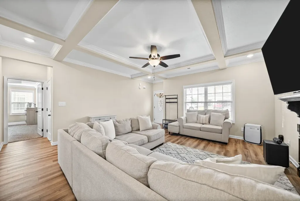 521 Castle Pinckney Lane Clarksville TN 37042