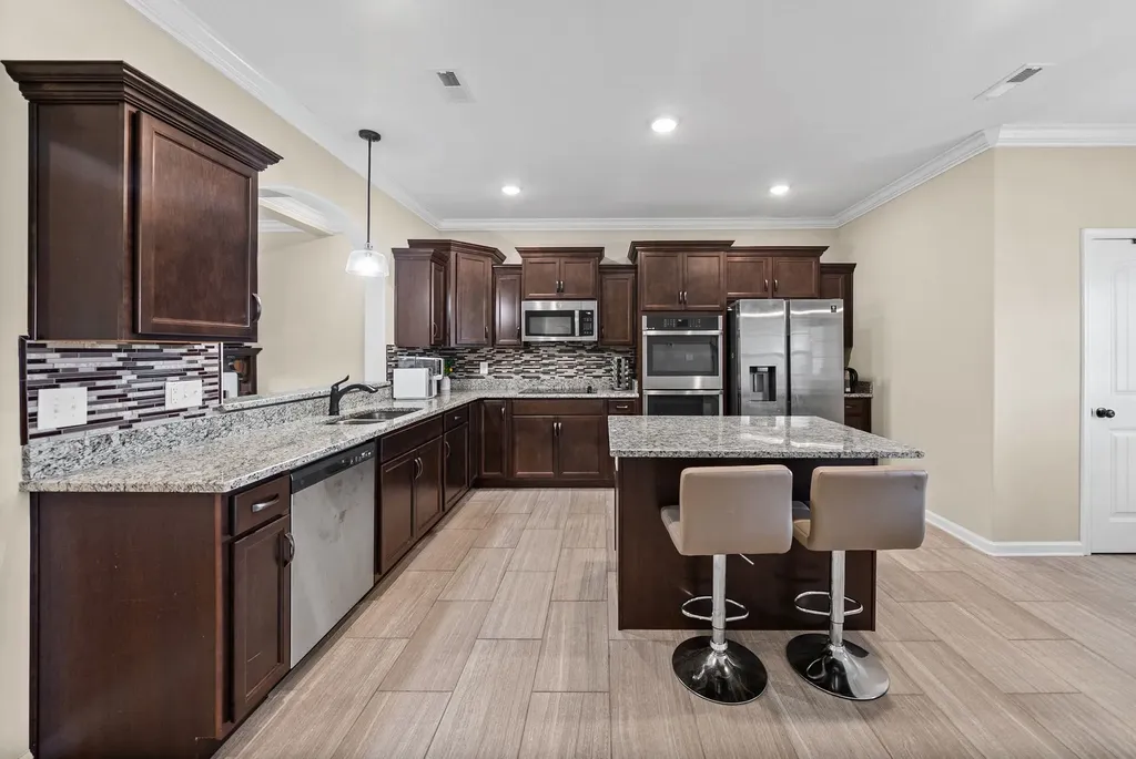 521 Castle Pinckney Lane Clarksville TN 37042