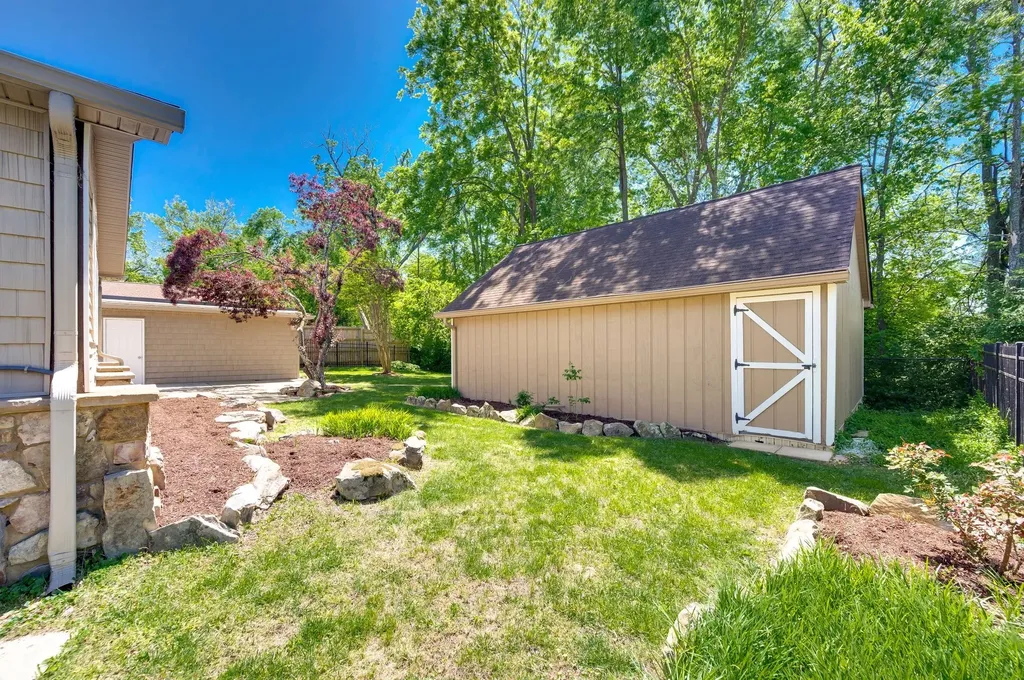7453 Harrow Drive Nashville TN 37221