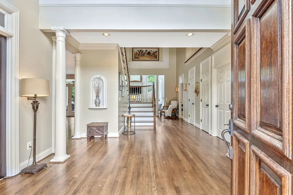 749 Adkisson Lane Nashville TN 37205