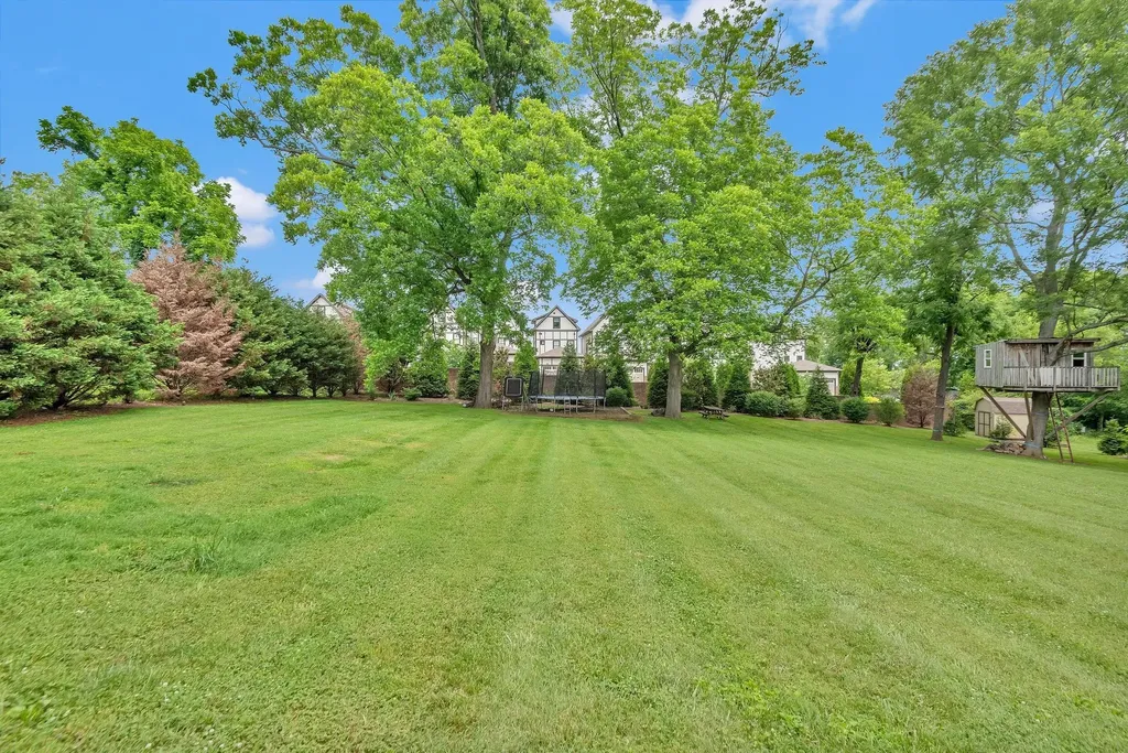 749 Adkisson Lane Nashville TN 37205