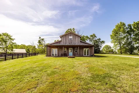 8137 Shoals Branch Road Primm Springs TN 38476