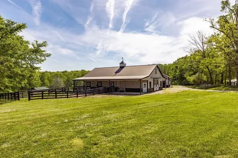 8137 Shoals Branch Road Primm Springs TN 38476