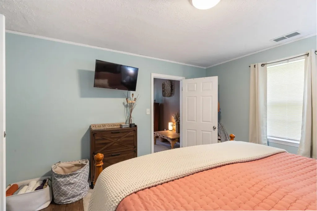 107 Shady Hill Road Dickson TN 37055